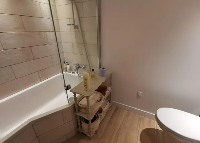 Renove Hyper Centre St-jean-de-luz, 4 Pieces, 6 Couchages, Parking, 50m - Fr-1-792-31 * Saint-Jean-de-Luz