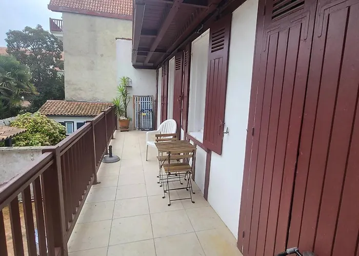 Renove Hyper Centre St-jean-de-luz, 4 Pieces, 6 Couchages, Parking, 50m - Fr-1-792-31 Saint-Jean-de-Luz